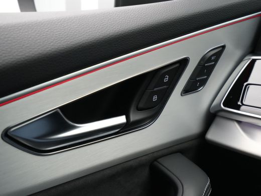 Audi Q7 55 TFSI e quattro Pro Line S Luchtvering Leer Trekhaak Navigatie Carplay ActivLease financial lease