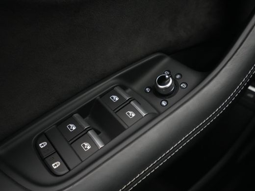 Audi Q7 55 TFSI e quattro Pro Line S Luchtvering Leer Trekhaak Navigatie Carplay ActivLease financial lease