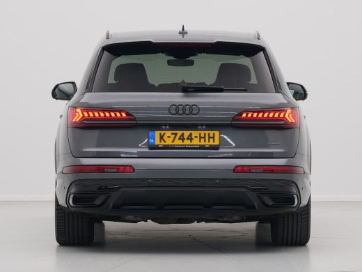 Audi Q7 55 TFSI e quattro Pro Line S Luchtvering Leer Trekhaak Navigatie Carplay ActivLease financial lease
