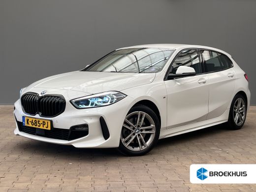 BMW 1-serie BMW 118i Executive Edition | Apple Carplay/Android Auto|telefoonintegratie premium | Bandenspanni... BMW 1-serie BMW 118i Executive Edition | Apple Carplay/Android Auto|telefoonintegratie premium | Bandenspanni...