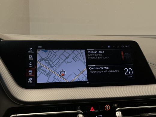 BMW 1-serie BMW 118i Executive Edition | Apple Carplay/Android Auto|telefoonintegratie premium | Bandenspanni... ActivLease financial lease