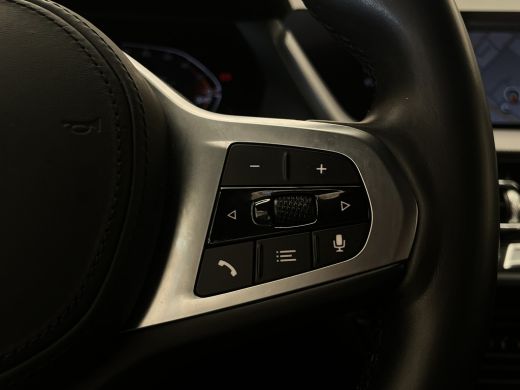 BMW 1-serie BMW 118i Executive Edition | Apple Carplay/Android Auto|telefoonintegratie premium | Bandenspanni... ActivLease financial lease