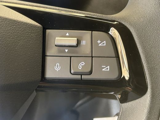 Citroën Jumpy Citroen 2.0 BlueHDI 145 L2 € 4.240,- Voorraad Voordeel | Surround Nav Pakket | Comfortwand | Dode... ActivLease financial lease