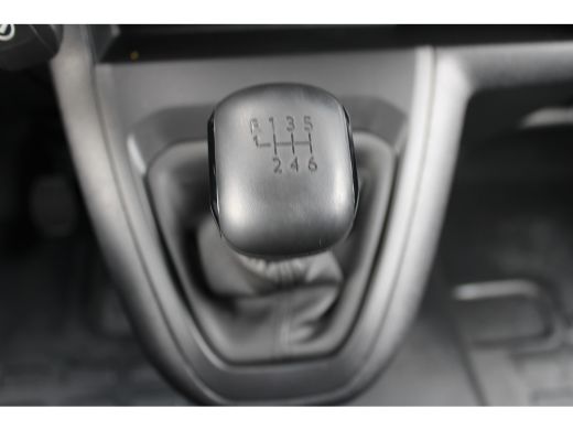 Citroën Jumpy 2.0 BlueHDI 145 L2 € 4.240,- Voorraad Voordeel |Surround Nav Pakket | Dodehoek detectie | Comfort... ActivLease financial lease