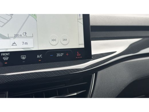 Ford Focus Ford 1.0 EcoBoost Hybrid ST Line X| Stuurwiel verwarmd | Verwarmde voorruit | Voorstoelen verwarm... ActivLease financial lease