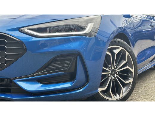 Ford Focus Ford 1.0 EcoBoost Hybrid ST Line X| Stuurwiel verwarmd | Verwarmde voorruit | Voorstoelen verwarm... ActivLease financial lease