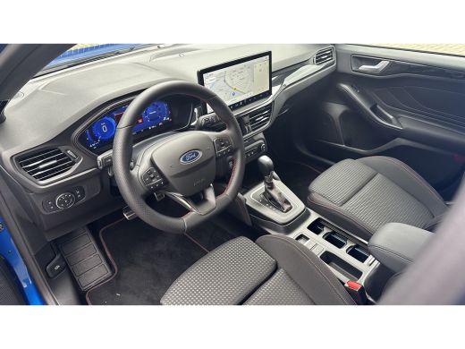 Ford Focus Ford 1.0 EcoBoost Hybrid ST Line X| Stuurwiel verwarmd | Verwarmde voorruit | Voorstoelen verwarm... ActivLease financial lease