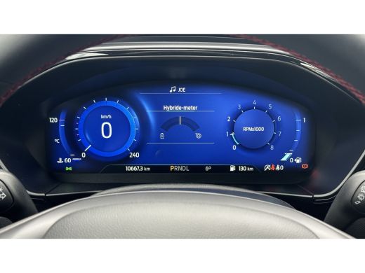 Ford Focus Ford 1.0 EcoBoost Hybrid ST Line X| Stuurwiel verwarmd | Verwarmde voorruit | Voorstoelen verwarm... ActivLease financial lease