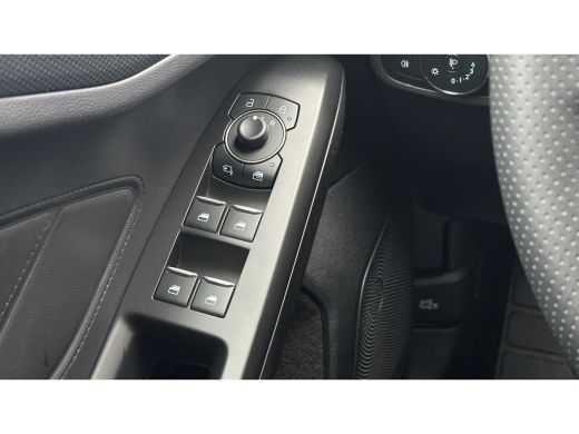 Ford Focus Ford 1.0 EcoBoost Hybrid ST Line X| Stuurwiel verwarmd | Verwarmde voorruit | Voorstoelen verwarm... ActivLease financial lease