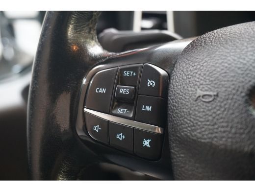 Ford Transit Custom 320 2.0 TDCI L1H1 Sport | Bi-Xenon | 18" lichtmetaal | Achterspoiler | Stoelverwarming | ActivLease financial lease