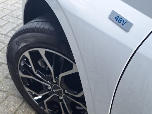 Hyundai i20 1.0 T-GDI Comfort Smart | Kop-er-af-Voordeel! | Garantie t/m 04.2029! | Rijklaarprijs! | ActivLease financial lease