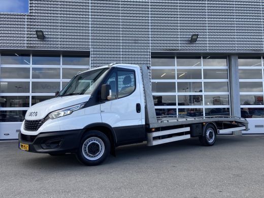 Iveco Daily | Oprijwagen | Luchtvering | Lier | 35S16 2.3 410 | Trekhaak | Geveerde Stoel Iveco Daily | Oprijwagen | Luchtvering | Lier | 35S16 2.3 410 | Trekhaak | Geveerde Stoel