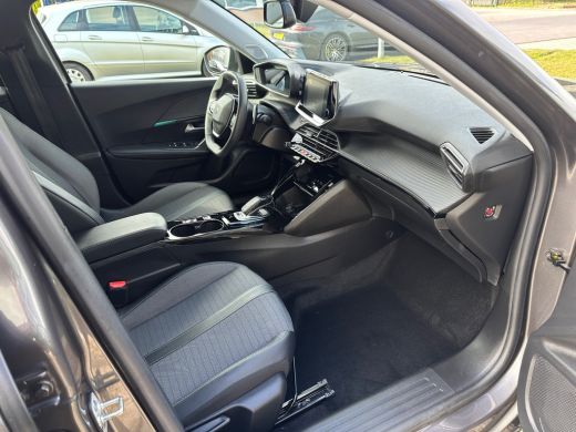 Peugeot 2008 1.2 PureTech Allure Pack Automaat | App Connect ActivLease financial lease