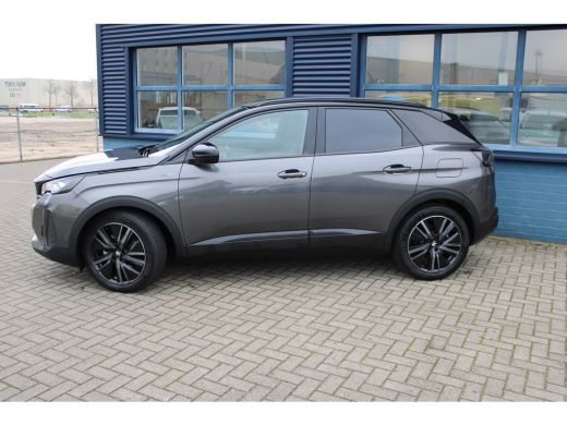 Peugeot 3008 Peugeot 1.6 HYbrid 225 pk GT | panorama dak| | Achteruitrijcamera | Afwijkende dakkleur | Apple C... ActivLease financial lease