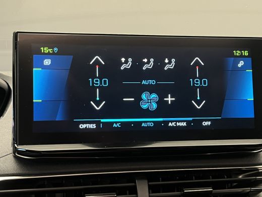 Peugeot 3008 Peugeot 1.6 HYbrid 225 GT Black Pack | Panoramisch Kanteldak | Elec.Stoel | Massage | Elec.Klep |... ActivLease financial lease