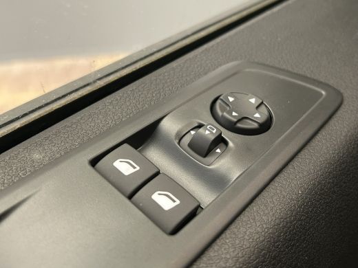Peugeot Expert 2.0 BlueHDi 145 L3 | 2 zitplaatsen rechtsvoor | Achteruitrijcamera | Airco ActivLease financial lease