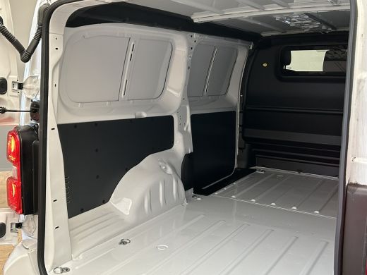 Peugeot Expert 2.0 BlueHDI 145 S&S L3 VAN| 2 zitplaatsen rechtsvoor | Achteruitrijcamera | Airco ActivLease financial lease