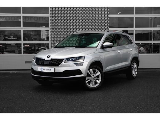 Skoda Karoq 1.5 TSI ACT Business Edition Plus | Trekhaak | Adapt. Cruise | Camera | Carplay Skoda Karoq 1.5 TSI ACT Business Edition Plus | Trekhaak | Adapt. Cruise | Camera | Carplay
