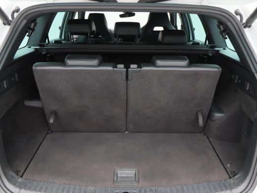 Skoda Kodiaq 1.5 TSi 150 Pk Automaat Sportline 7-Pers | Navigatie | Full LED | Privacy Glass | Camera | Trekha... ActivLease financial lease