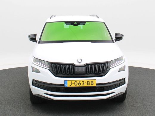 Skoda Kodiaq 1.5 TSi 150 Pk Automaat Sportline 7-Pers | Navigatie | Full LED | Privacy Glass | Camera | Trekha... ActivLease financial lease