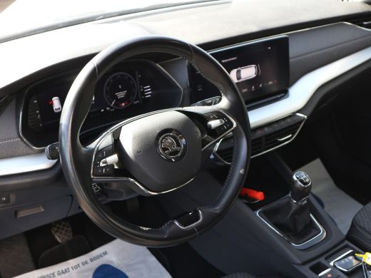 Skoda Octavia Combi 1.5 TSI First Edition NIEUWE MODEL 1e eigenaar ActivLease financial lease