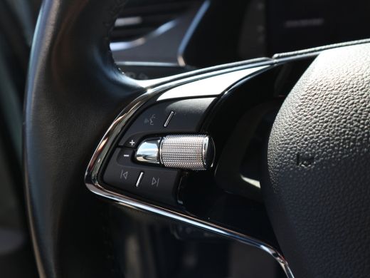 Skoda Octavia Combi 1.5 TSI First Edition NIEUWE MODEL 1e eigenaar ActivLease financial lease