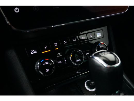 Skoda Superb Combi 1.4 TSI iV 218PK DSG-6 Business Edition | TREKHAAK | AUTO A. KLEP | NAVIGATIE ActivLease financial lease