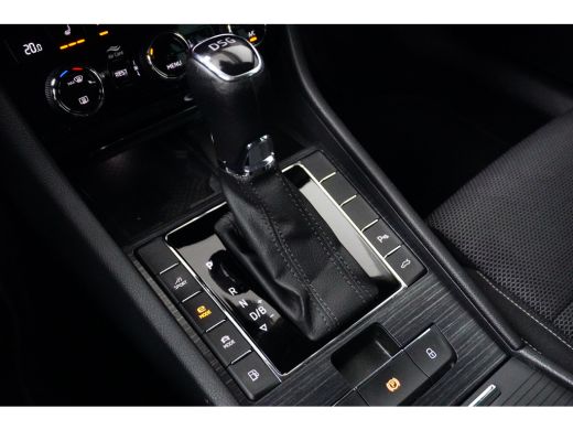 Skoda Superb Combi 1.4 TSI iV 218PK DSG-6 Business Edition | TREKHAAK | AUTO A. KLEP | NAVIGATIE ActivLease financial lease