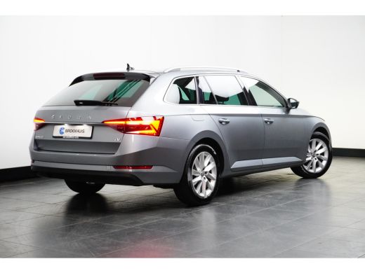 Skoda Superb Combi 1.4 TSI iV 218PK DSG-6 Business Edition | TREKHAAK | AUTO A. KLEP | NAVIGATIE ActivLease financial lease
