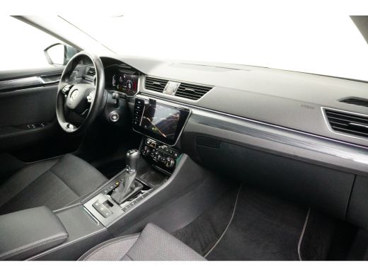 Skoda Superb Combi 1.4 TSI iV 218PK DSG-6 Business Edition | TREKHAAK | AUTO A. KLEP | NAVIGATIE ActivLease financial lease