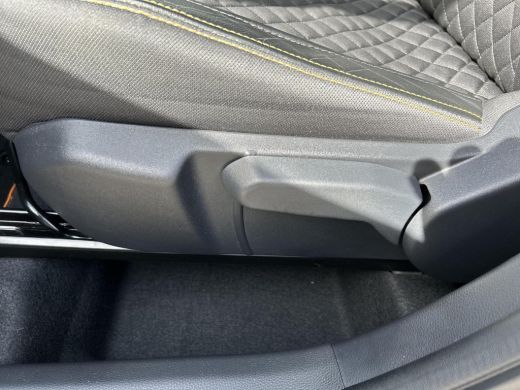 Toyota Aygo X 1.0 VVT-i MT Limited ActivLease financial lease