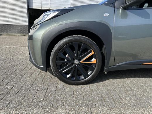 Toyota Aygo X 1.0 VVT-i MT Limited ActivLease financial lease