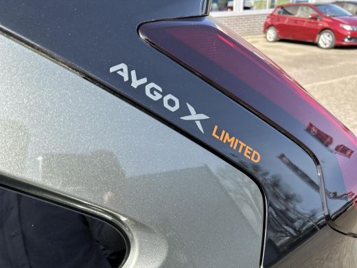 Toyota Aygo X 1.0 VVT-i MT Limited ActivLease financial lease