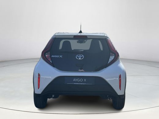 Toyota Aygo X 1.0 VVT-i MT Play ActivLease financial lease