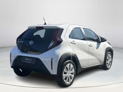 Toyota Aygo X 1.0 VVT-i MT Play ActivLease financial lease