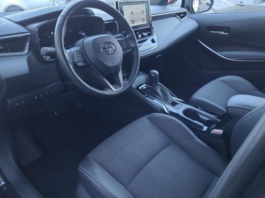 Toyota Corolla 1.8 Hybrid Dynamic Edition | Head-up | Elektr. klep | Stuur / voorruit verwarming | Rijklaarprijs... ActivLease financial lease