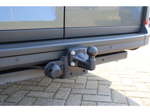 Volkswagen Crafter BPM VRIJ | Exclusive | L3 | 141 PK | Automaat | Dubbele schuifdeur | Trekhaak | PDC | Camera ActivLease financial lease