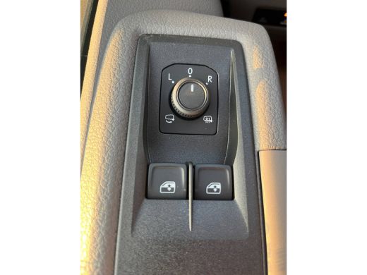 Volkswagen Crafter BPM VRIJ | Exclusive | L3 | 141 PK | Automaat | Trekhaak | PDC | Camera | Apple Carplay ActivLease financial lease