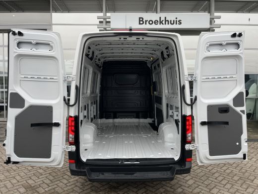 Volkswagen Crafter BPM VRIJ | Highline | L3 | 141 PK | Automaat | PDC | Camera | Apple Carplay ActivLease financial lease