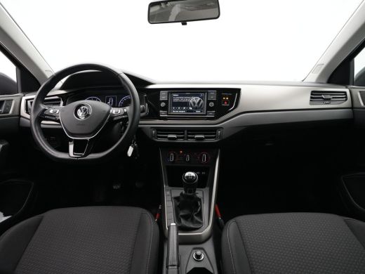 Volkswagen Polo 1.0 MPI Comfortline Airco Bluetooth Cruise NL Auto! 9 ActivLease financial lease