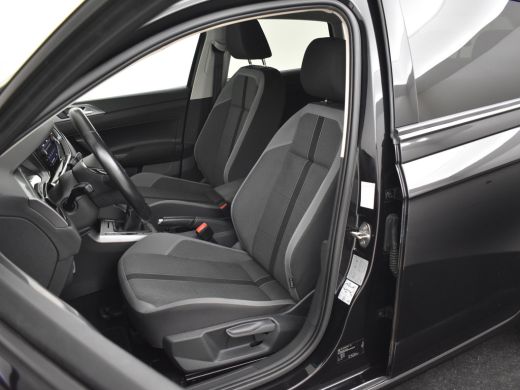 Volkswagen Polo 1.0 TSI Highline 96pk | 100% Dealeronderhouden | Adaptief cruise control | Navigatie | App connec... ActivLease financial lease