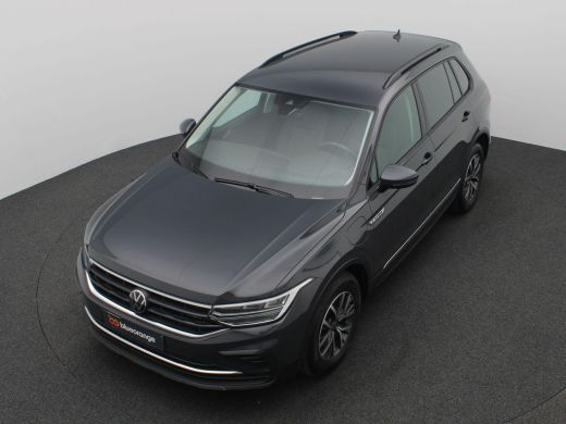 Volkswagen Tiguan 1.4 TSI Life e-hybrid 245PK DSG led, adaptive cruise, achteruitrijcamera, lane assist, keyless, e... ActivLease financial lease