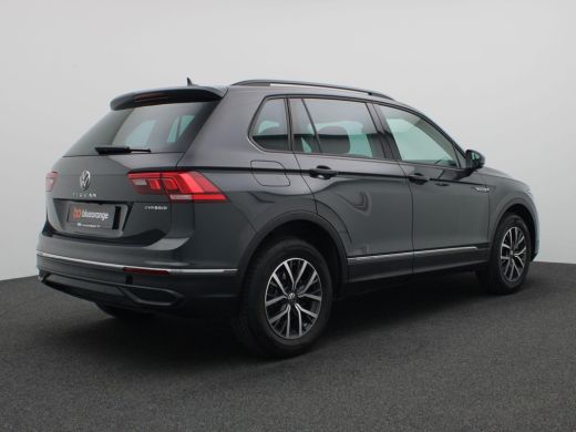 Volkswagen Tiguan 1.4 TSI Life e-hybrid 245PK DSG led, adaptive cruise, achteruitrijcamera, lane assist, keyless, e... ActivLease financial lease