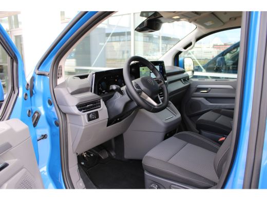 Volkswagen Transporter BPM VRIJ | Bulli Intro | L2 | 2.0 TDI 170 PK | Automaat | Trekhaak | Sidebars | PDC | Navi | Came... ActivLease financial lease