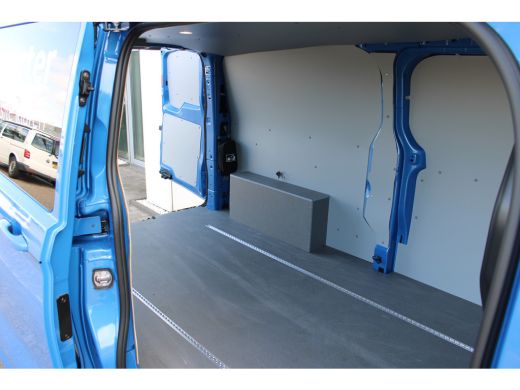 Volkswagen Transporter BPM VRIJ | Bulli Intro | L2 | 2.0 TDI 170 PK | Automaat | Trekhaak | Sidebars | PDC | Navi | Came... ActivLease financial lease