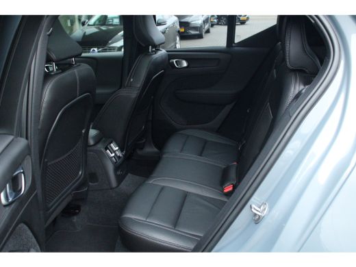 Volvo  XC40 Volvo Recharge T5 Ultimate Dark | Adaptive Cruise | Harman/Kardon | Panoramadak | Camera | Voorru... ActivLease financial lease