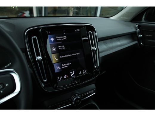 Volvo  XC40 Volvo Recharge T5 Ultimate Dark | Adaptive Cruise | Harman/Kardon | Panoramadak | Camera | Voorru... ActivLease financial lease