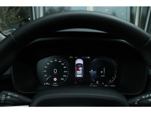 Volvo  XC40 Volvo Recharge T5 Ultimate Dark | Adaptive Cruise | Harman/Kardon | Panoramadak | Camera | Voorru... ActivLease financial lease