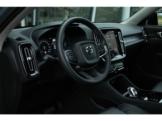 Volvo  XC40 Volvo Recharge T5 Ultimate Dark | Adaptive Cruise | Harman/Kardon | Panoramadak | Camera | Voorru... ActivLease financial lease