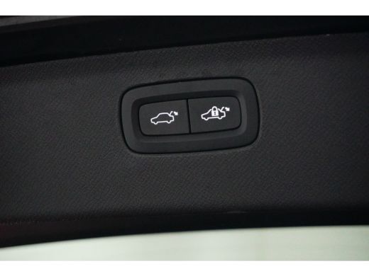 Volvo  XC90 Volvo T8 Recharge AWD Ultimate Dark | Luchtvering | Massage | Ventilatie | Bowers&Wilkins | Head-... ActivLease financial lease